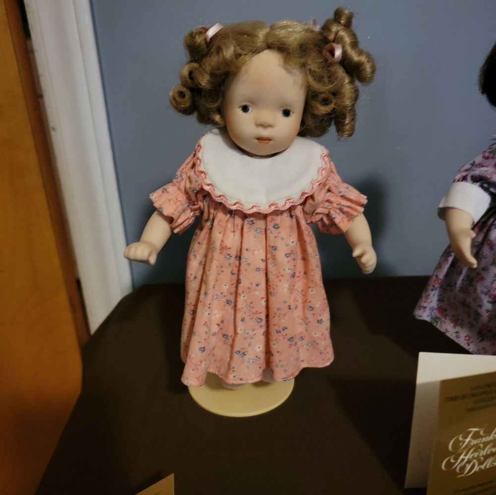 SET of Franklin Heirloom Days Of The Week Collection SET